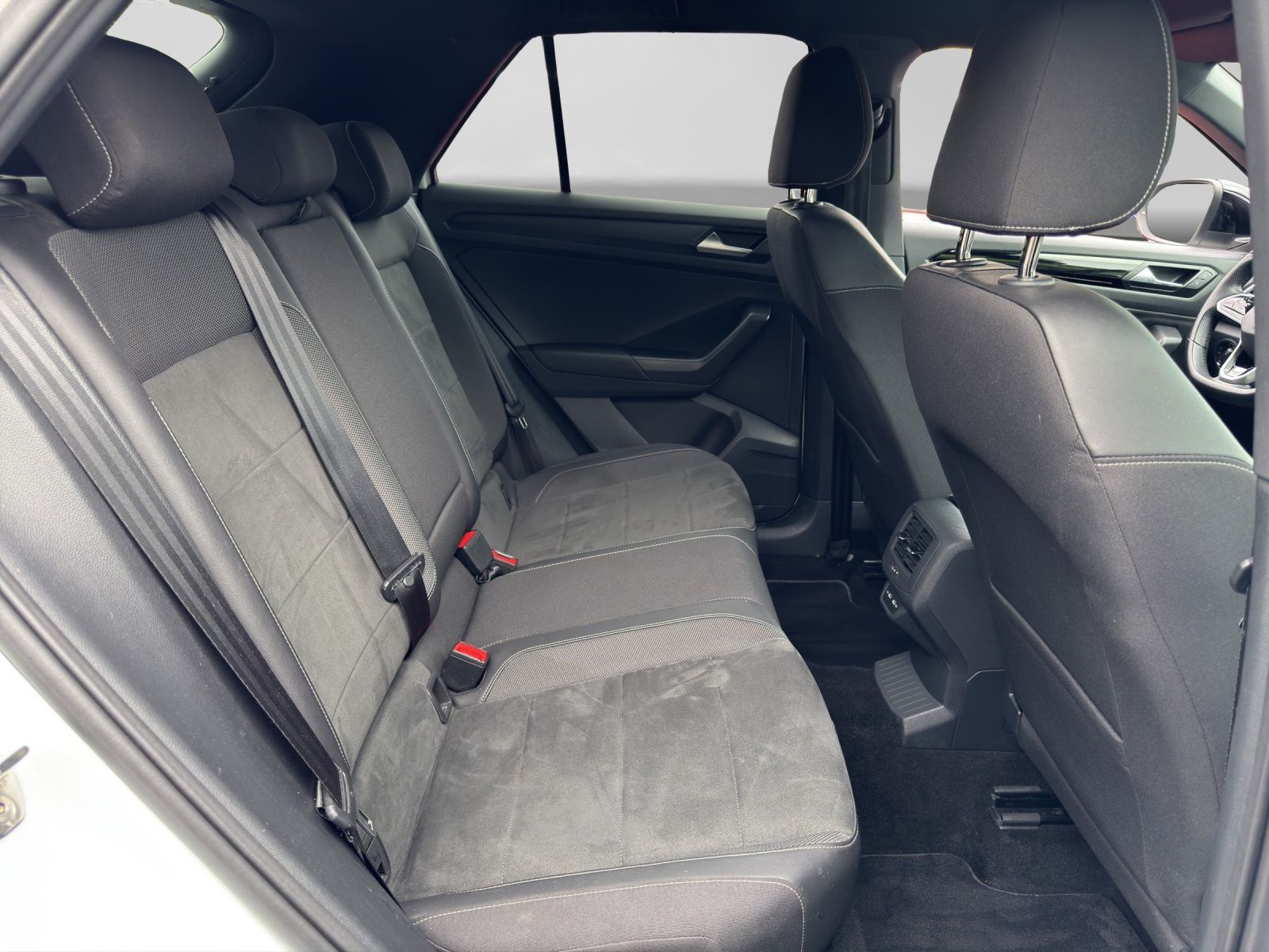 Volkswagen T-Roc - Bild 6
