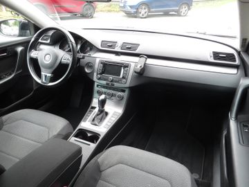 Volkswagen Passat Variant - 12