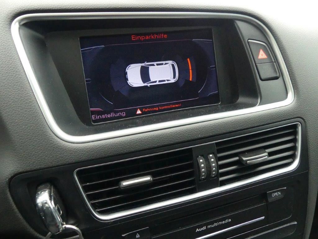 Fahrzeugabbildung Audi Q5 2.0 TFSI S tronic quattro *AHK*XEN*PANO*NAVI*