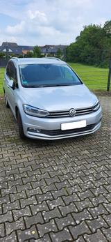 Volkswagen Touran 2.0 TDI mit neuem Motor 16.000km Highline - Volkswagen Touran: Motor