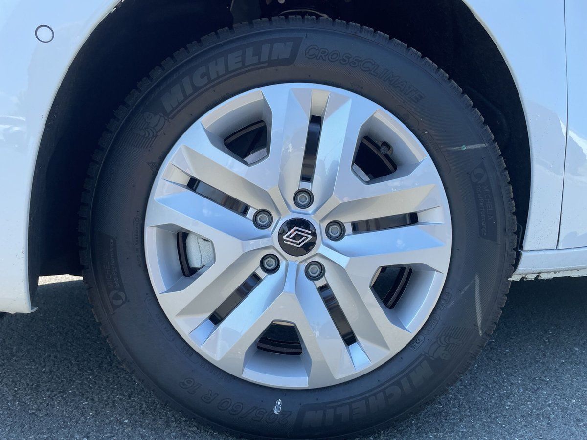 Renault Kangoo E-TECH - Bild 13