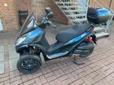 Piaggio MP 3 300 HPE Sport neuwertig !!!