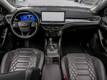 Ford Focus Turnier 1.0 Active Vignale Family-Paket