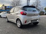 Hyundai i10 1.0 Select *PDC hi*DAB*Lenkradheiz.* - Hyundai i10 Gebrauchtwagen in Wuppertal