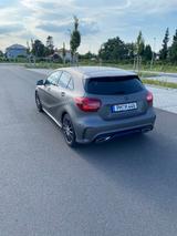 Mercedes-Benz A 180 PEAK Edition  - gebrauchte Mercedes-Benz A 180 aus dem Jahr 2017