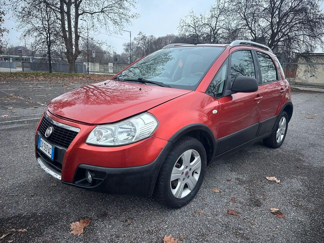 Fiat Sedici 2009 — interior