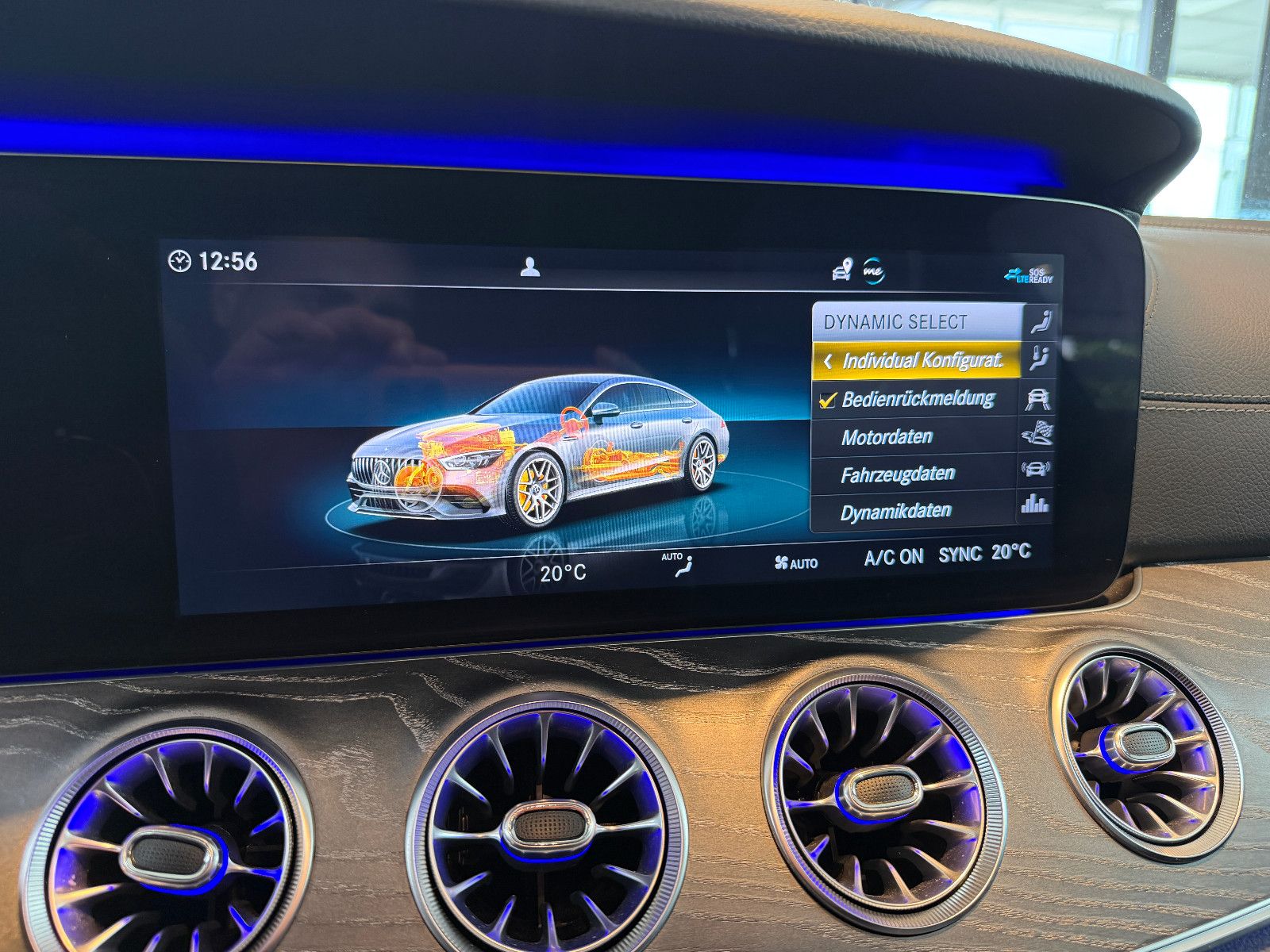 Fahrzeugabbildung Mercedes-Benz AMG GT 4 /43 4Matic+/AERO/V-8STYLING/360KAM/