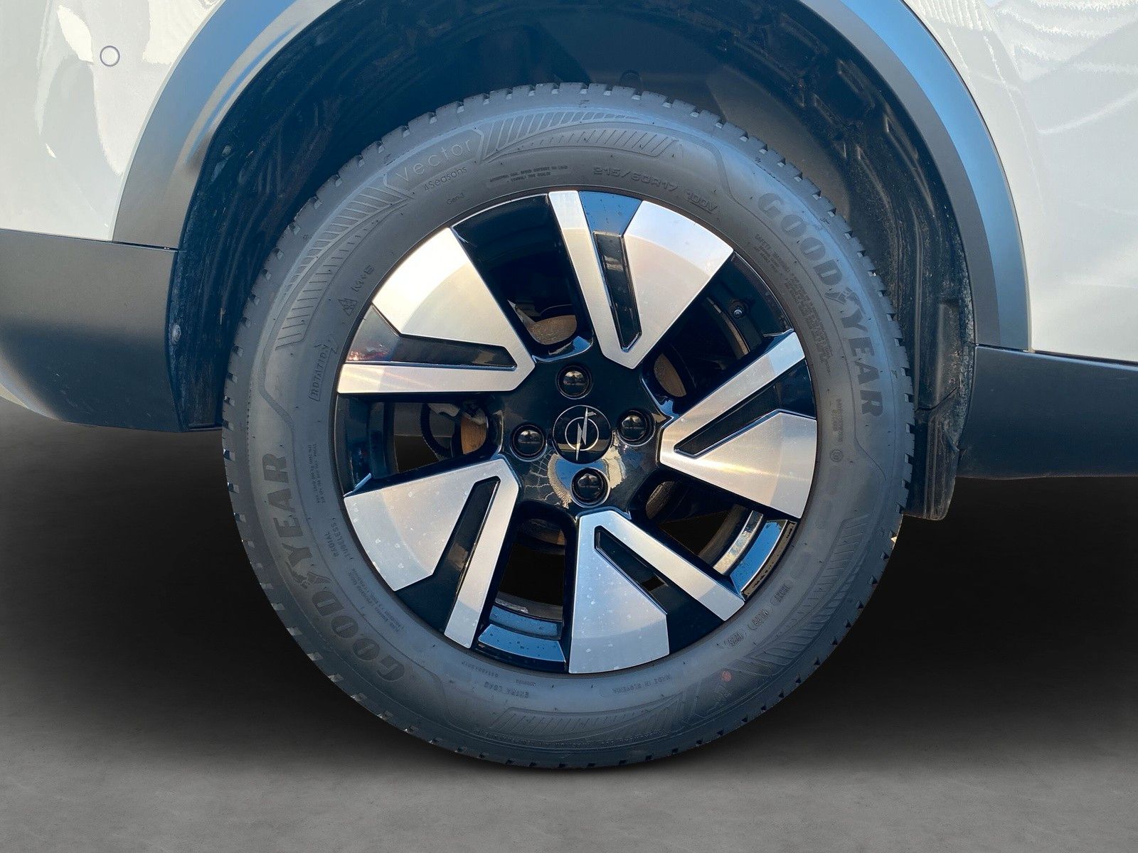 Fahrzeugabbildung Opel Frontera GS 1.2 107 kW