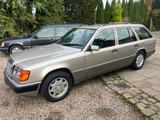 Mercedes-Benz 300 TDT Turbo W124 Kombi, Klima, Leder, TÜV neu - Mercedes-Benz 300 Oldtimer mit Diesel-Antrieb