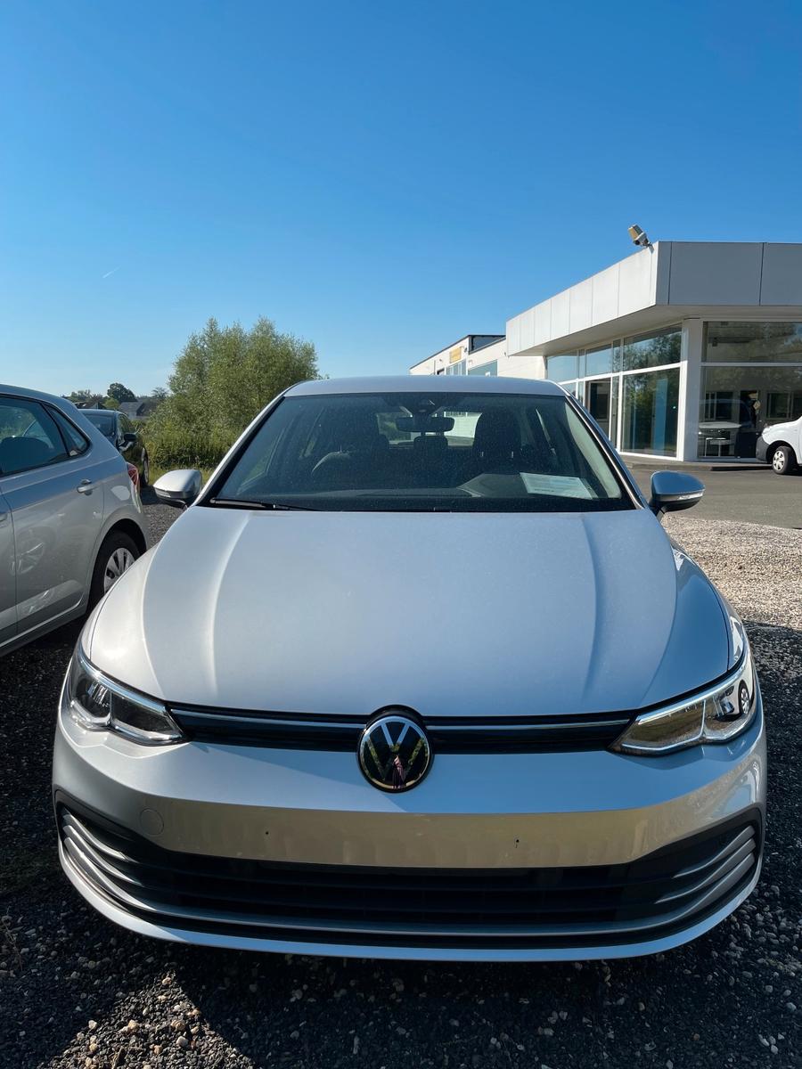 Volkswagen Golf 1.5 TSI OPF 96kW Life