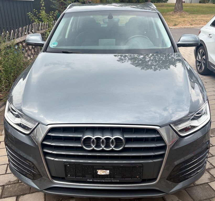 Image of Audi Q3