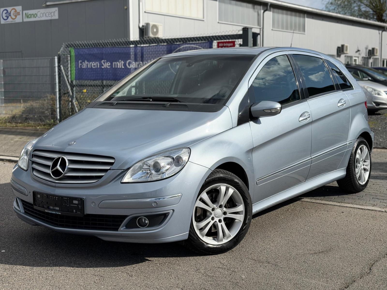 Mercedes-Benz B 200 AUTOMATIK, Navi, PDC, Neue TÜV +Inspektion