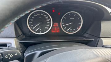 BMW 523 - 11