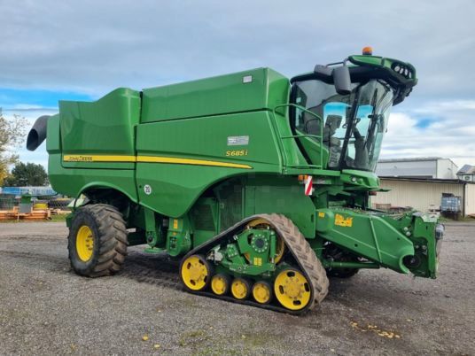 John Deere S685i MY16 ProD 20 