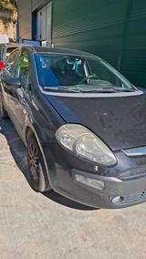 Fiat Punto Evo 1.4 BENZ PER RICAMBI - Gebrauchtwagen bis 300 Euro