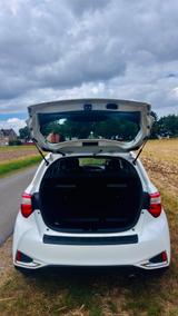 Toyota Yaris 1,0-l-VVT-i Team Deutschland Team Deut... - Toyota Yaris von privat