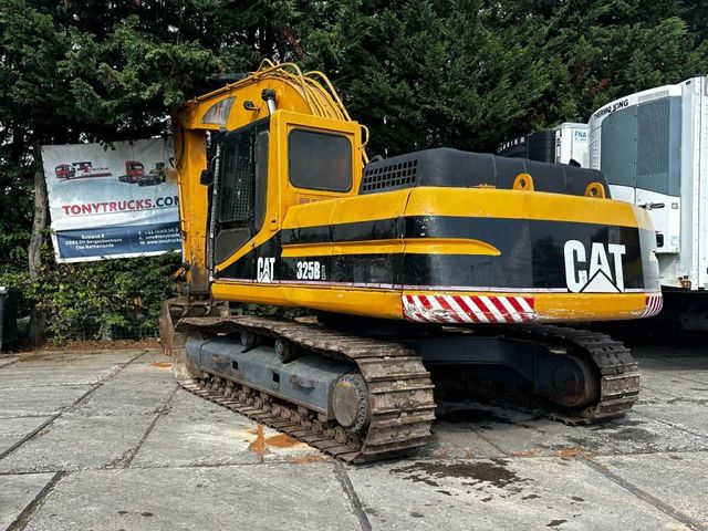 CAT Caterpillar 325BL Excavator with hammerline