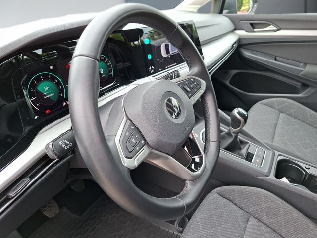 Golf VIII Variant 1.0 TSI Life *LED*NAVI*DAB+*PD