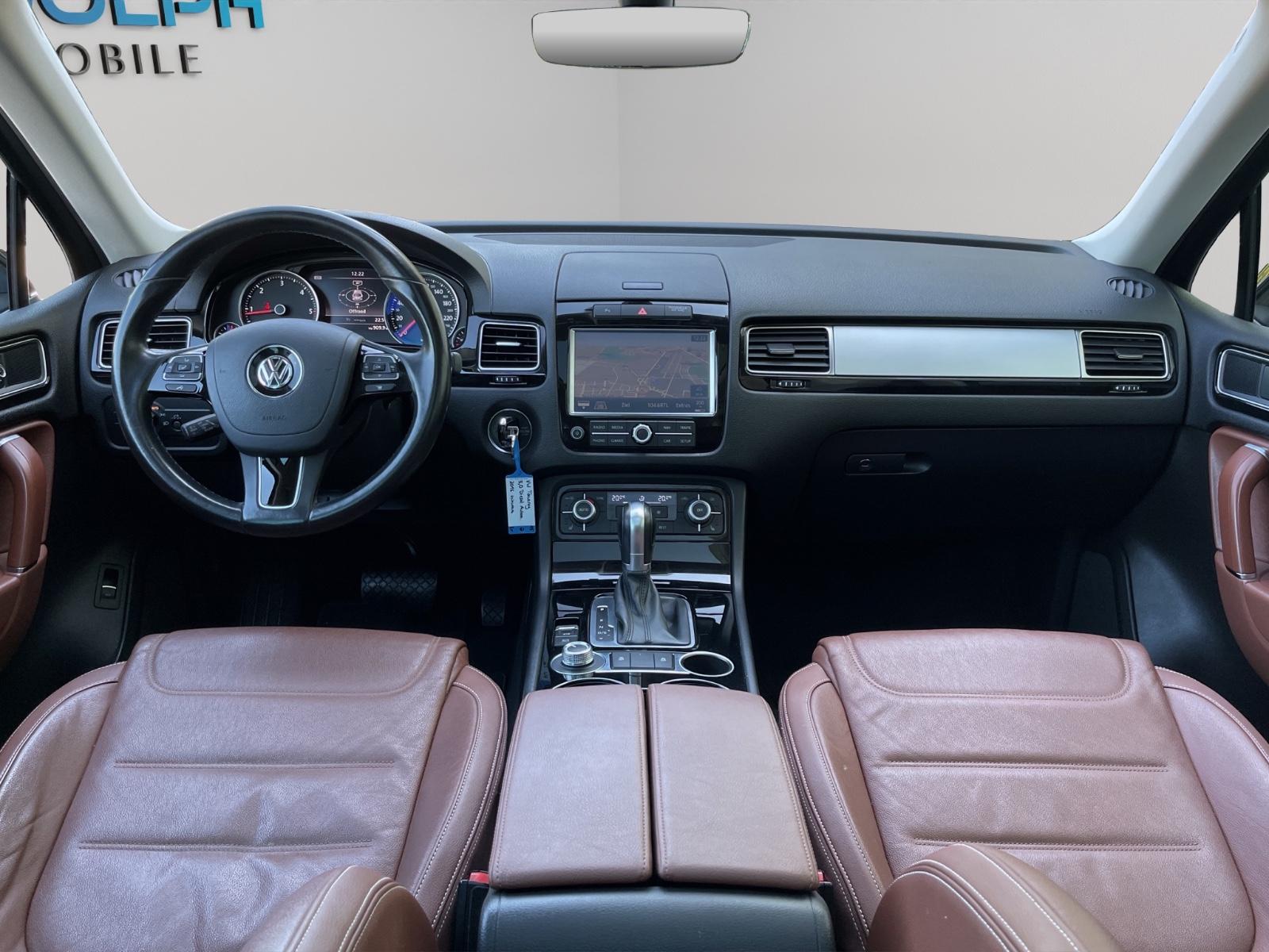 Volkswagen TOUAREG V6 TDI 4 MOTION LEDER PANORA SCHECKHEFT