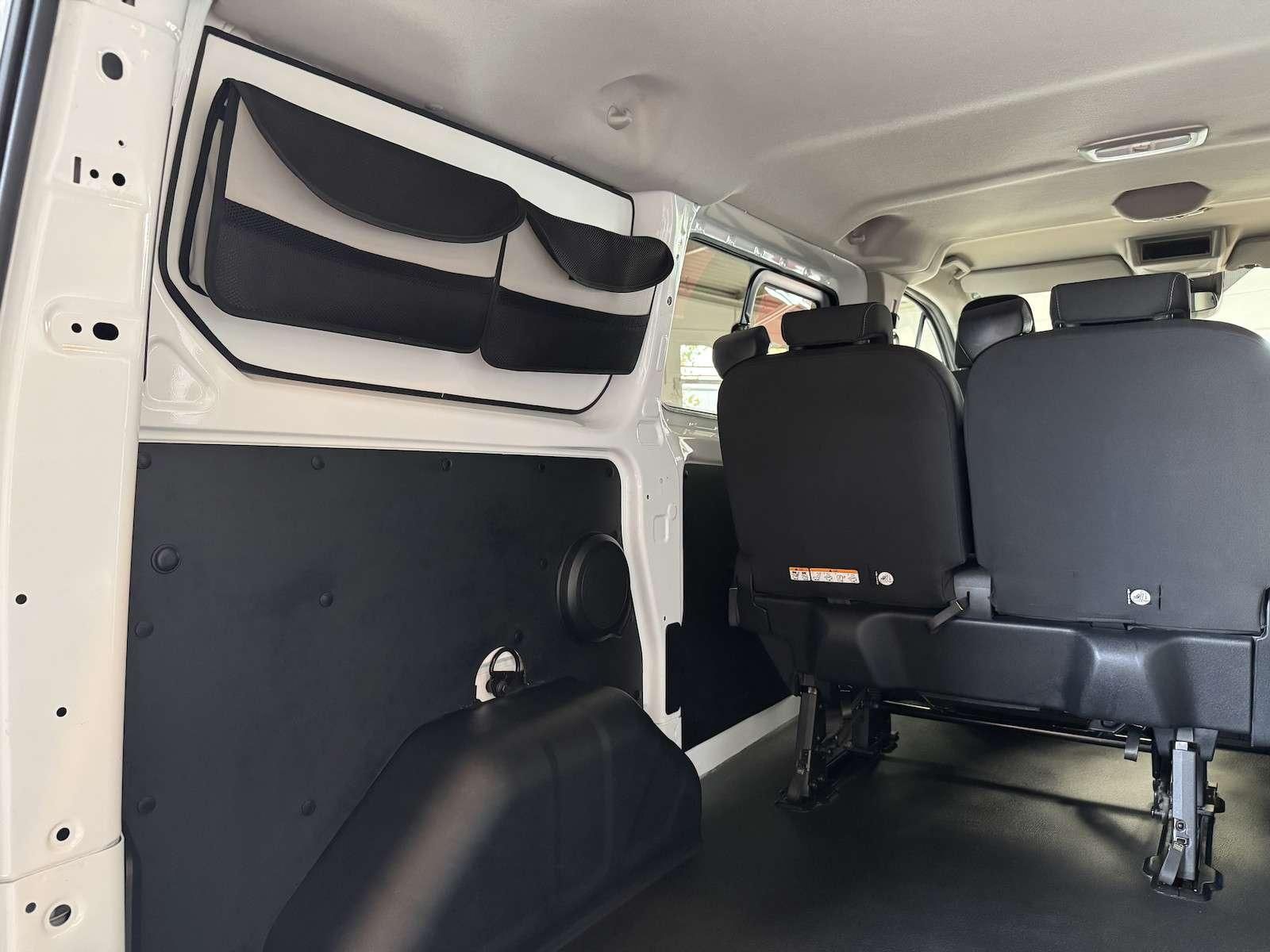 Fahrzeugabbildung Ford Transit Custom Autom. /StandHz/Markise/Navi/A...