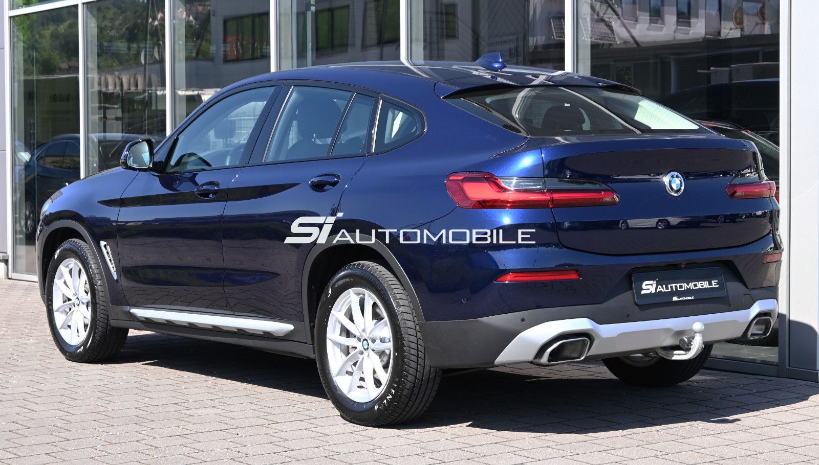 Fahrzeugabbildung BMW X4 xDr.30d °ACC°AHK°STANDHEIZ°360°KAM°INNOVATION