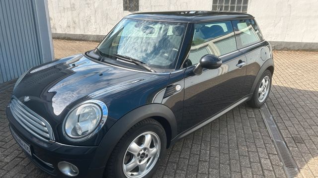 MINI COOPER  1,6 aus 2.Besitz / Klima