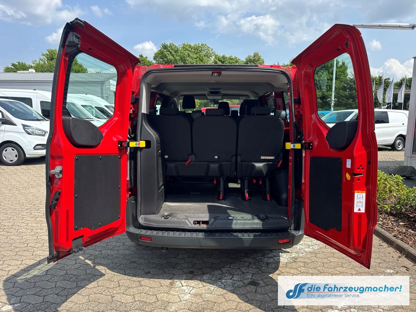 Fahrzeugabbildung Ford Transit Custom Kombi 300 L1 2.2 TDCi *8459