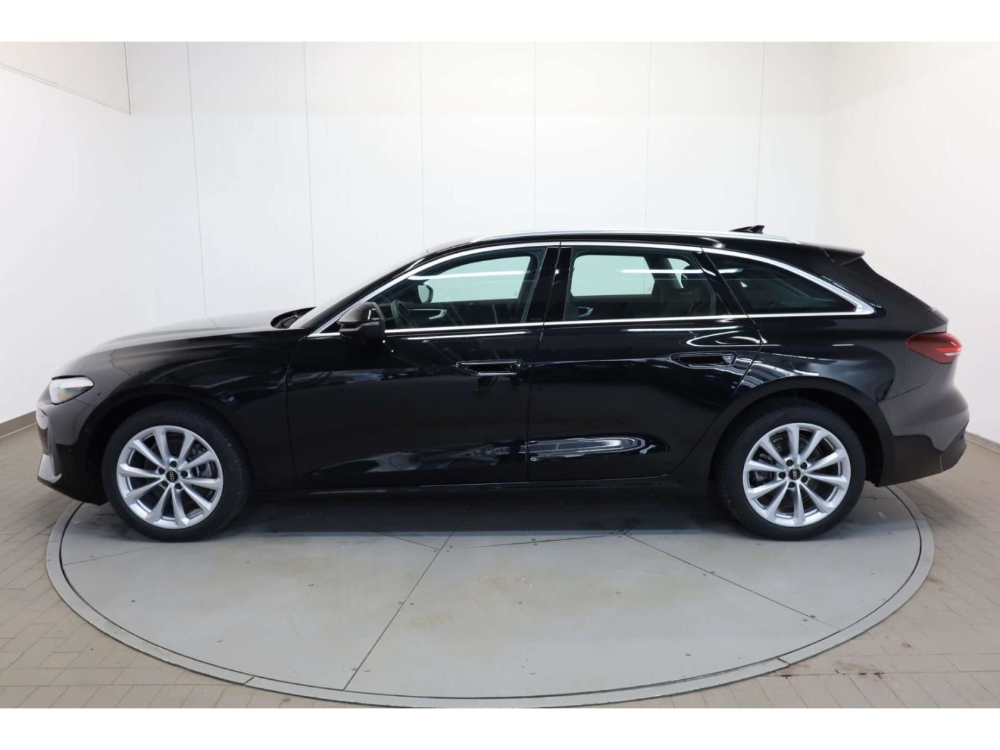 Audi A5 Avant TFSI RFK/18''/AHK-Vorb./Ele.Sportsitze foto 5