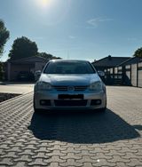 Volkswagen VW Golf  V 1.6 102 PS Klimaautomatik/ESP/ - Volkswagen Golf: 102 Ps