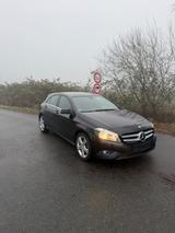 Mercedes-Benz A 180 CDI Urban Automatik TÜV 09/2027 - mit Diesel-Antrieb: Kleinwagen, 2.0