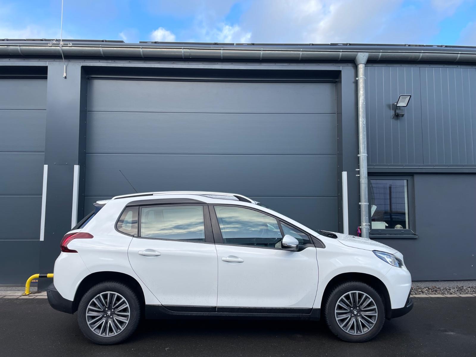Peugeot 2008 Active 1.2*NUR 66TKM*1.HAND*KLIMA*TEMPOMAT