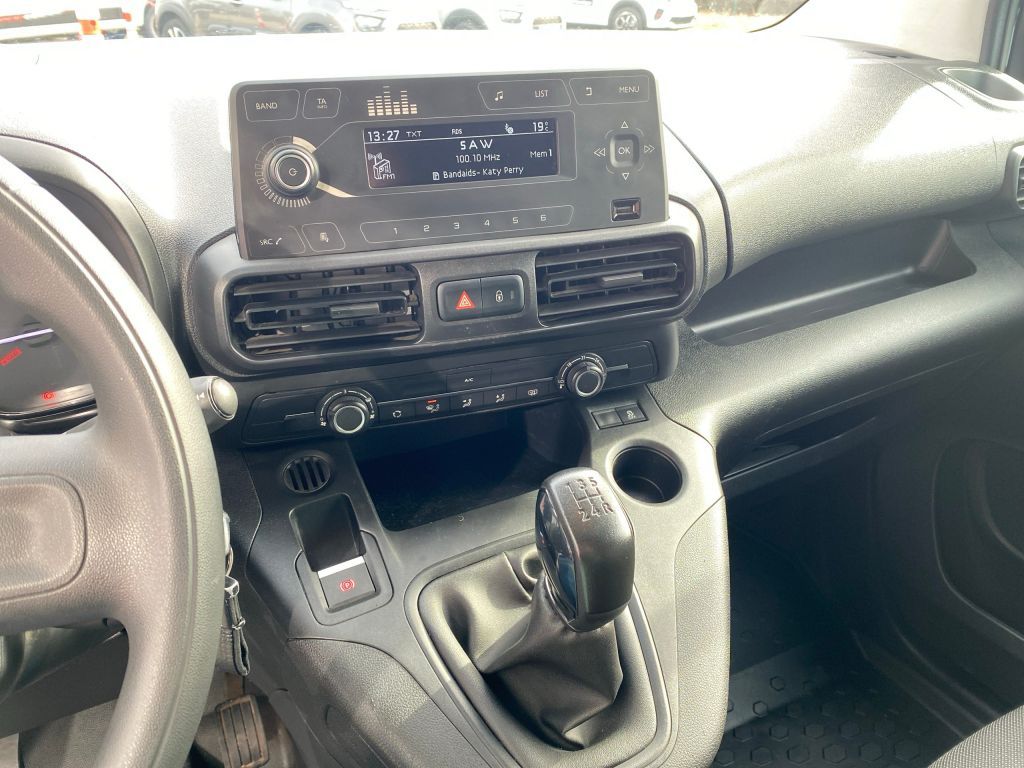 Fahrzeugabbildung Citroën Berlingo 1.5 Diesel 100 M S&S Club *AZV*Sitzh*PD
