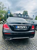 Mercedes-Benz E 220 d AMG Line 9G Pano - Mercedes-Benz E 220 Gebrauchtwagen in Frankfurt