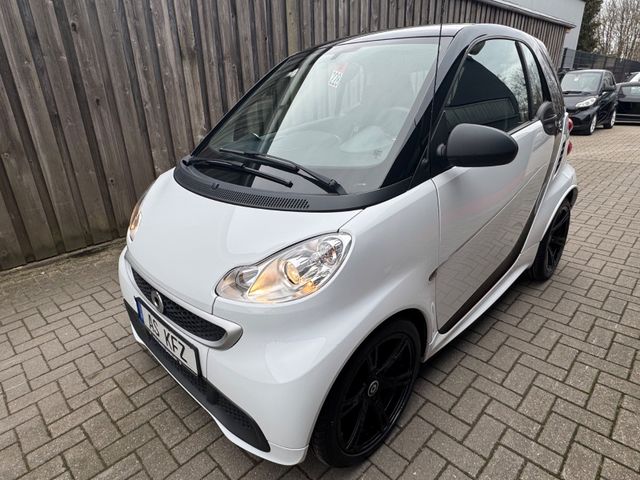 Smart ForTwo 451 PASSION 62kW LEDER SHZ ALU´S 16 ZOLL