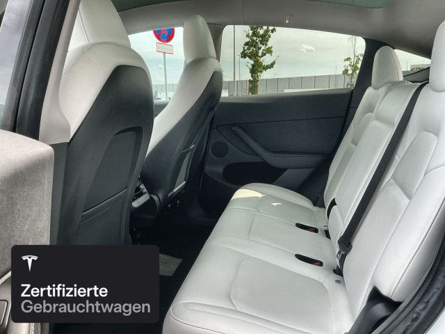 Tesla Model Y Long Range AWD foto 12