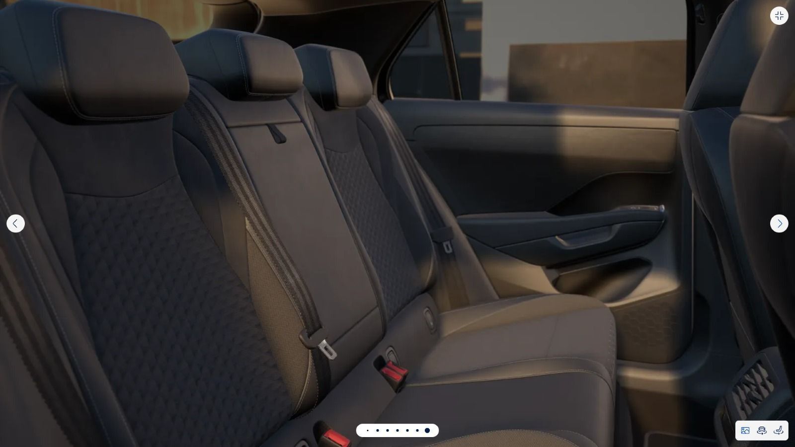 Volkswagen T-Roc - Bild 12