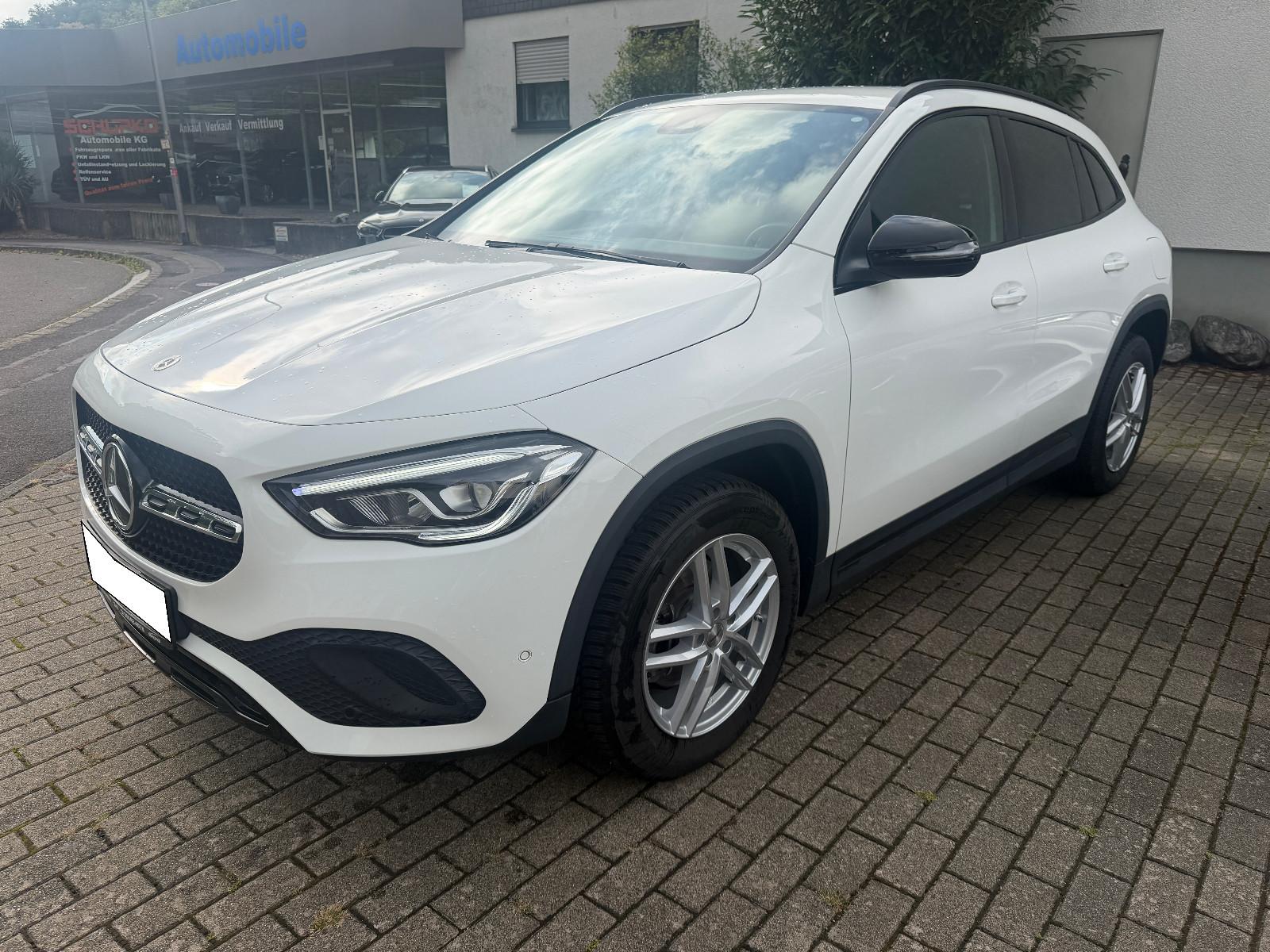 Mercedes-Benz GLA 180 Progressive aus Rentnerhand