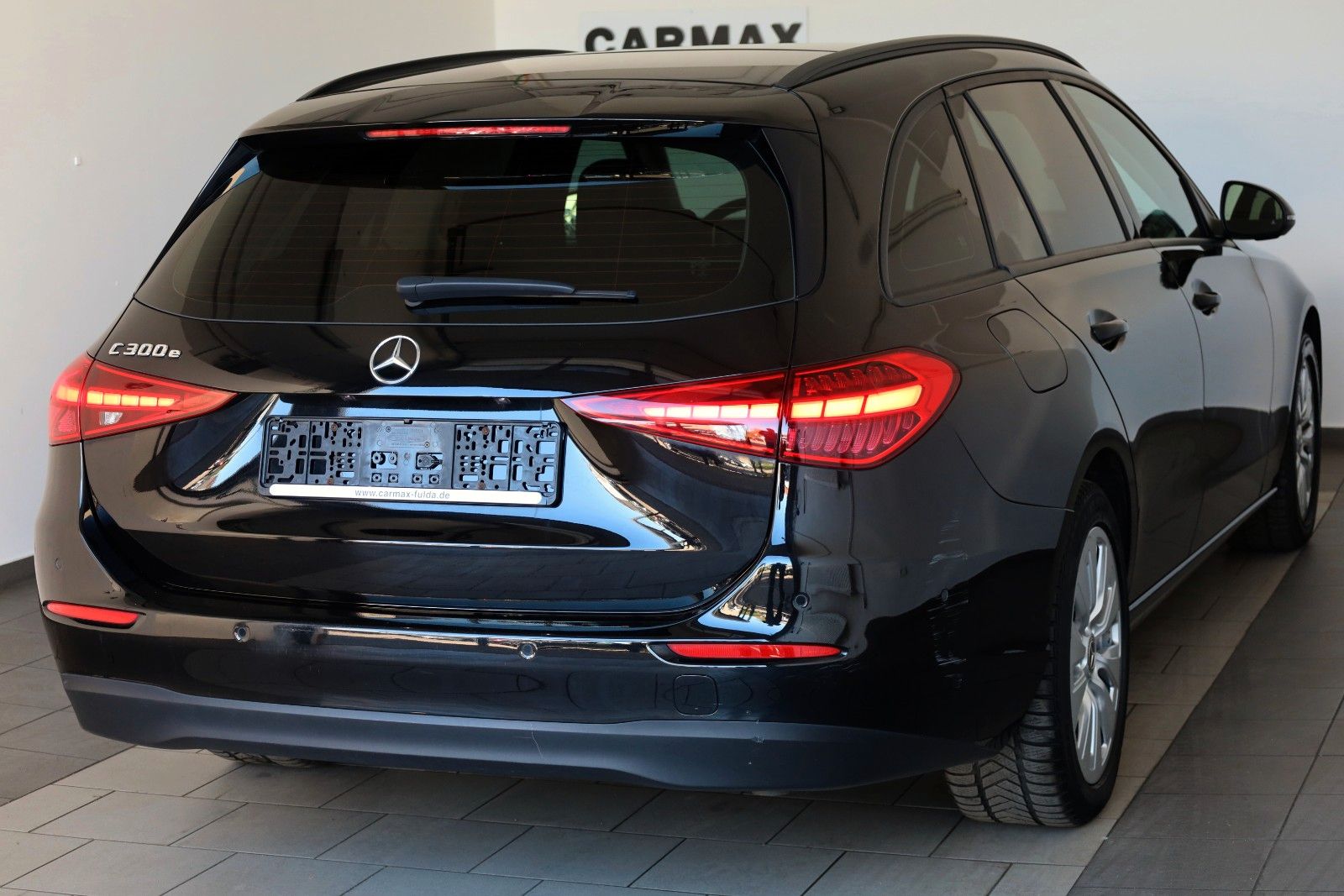 Fahrzeugabbildung Mercedes-Benz C 300e T Leder,Navi,LED,SH,PDC,Kamera,Park Paket