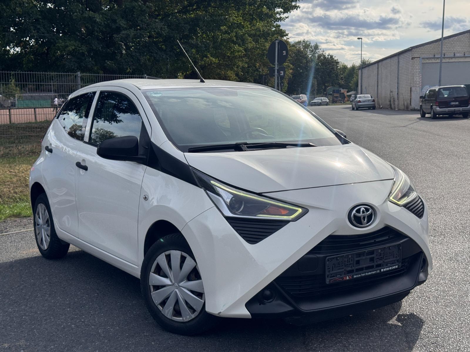 Toyota Aygo AYGO x