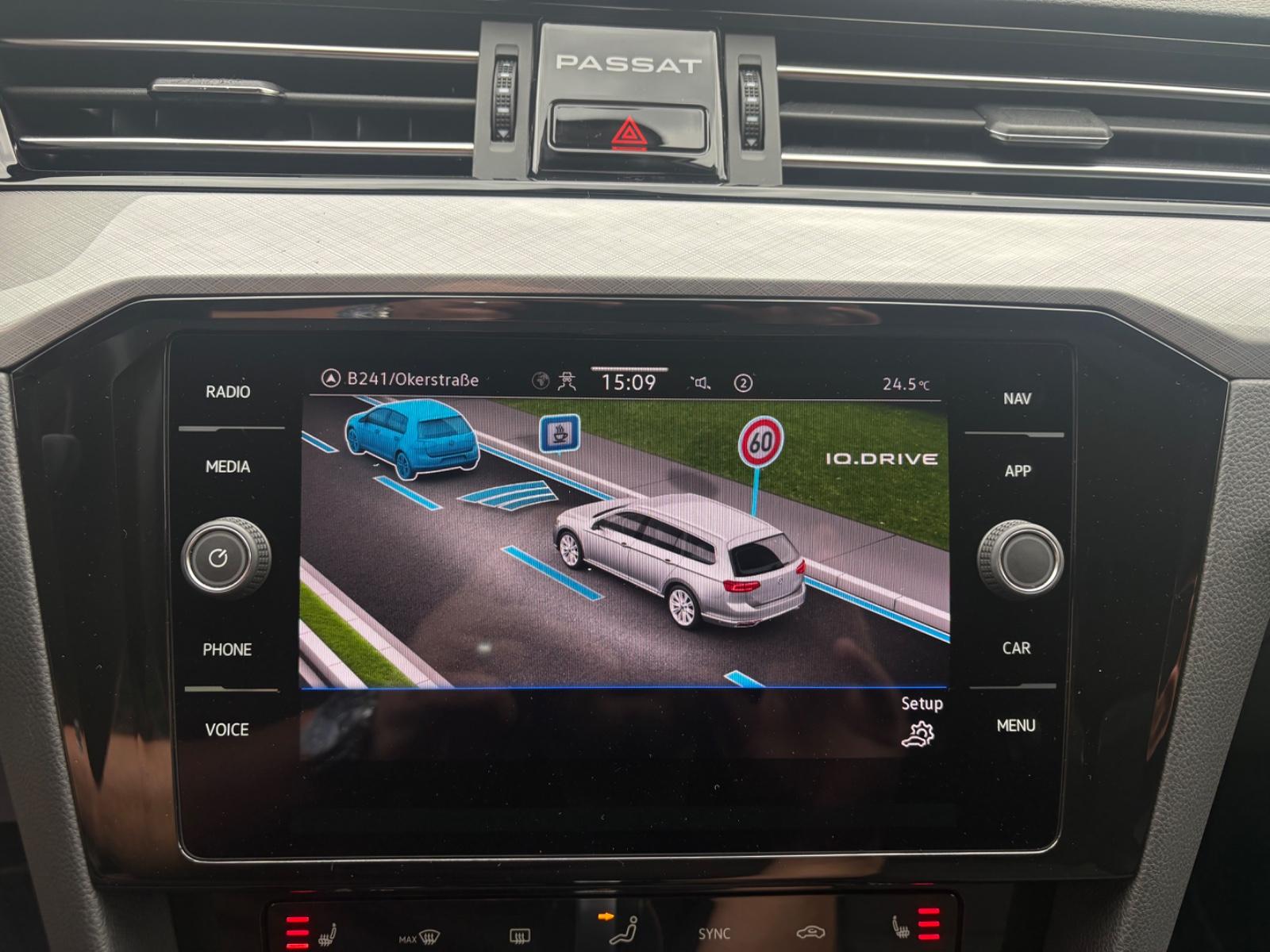 Volkswagen Passat Variant DSG Business Matrix/Kamera/Massag, миниатюра 29