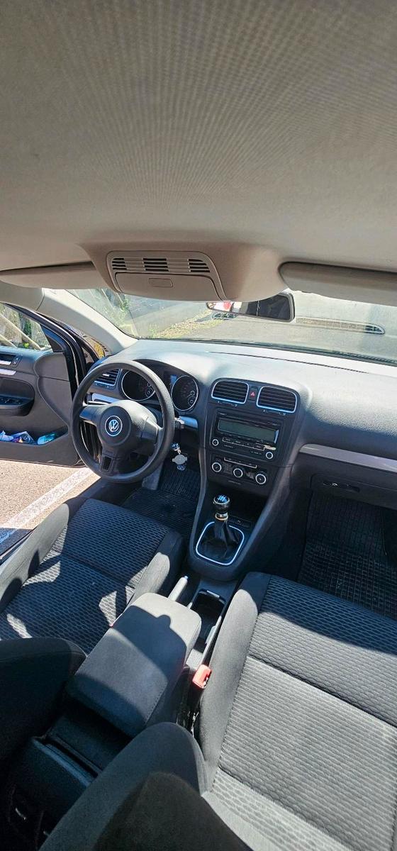 Volkswagen Golf 2010 — photo 9