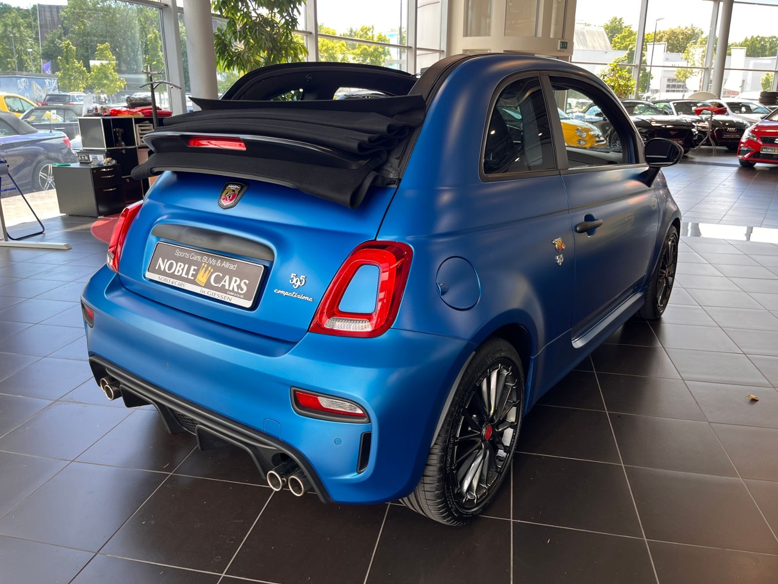 Fahrzeugabbildung Abarth 595C  Competizione BEATS XENON NAVI