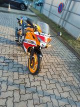 Honda CBR 125R - HONDA CBR 125