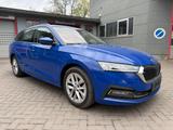 Skoda Octavia 2.0 TDI DSG Style LED+KAM+SHZ+AMBI+CARPL