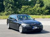 BMW E91 325iXDrive*Touring*6Gang* - BMW 325: 325ix
