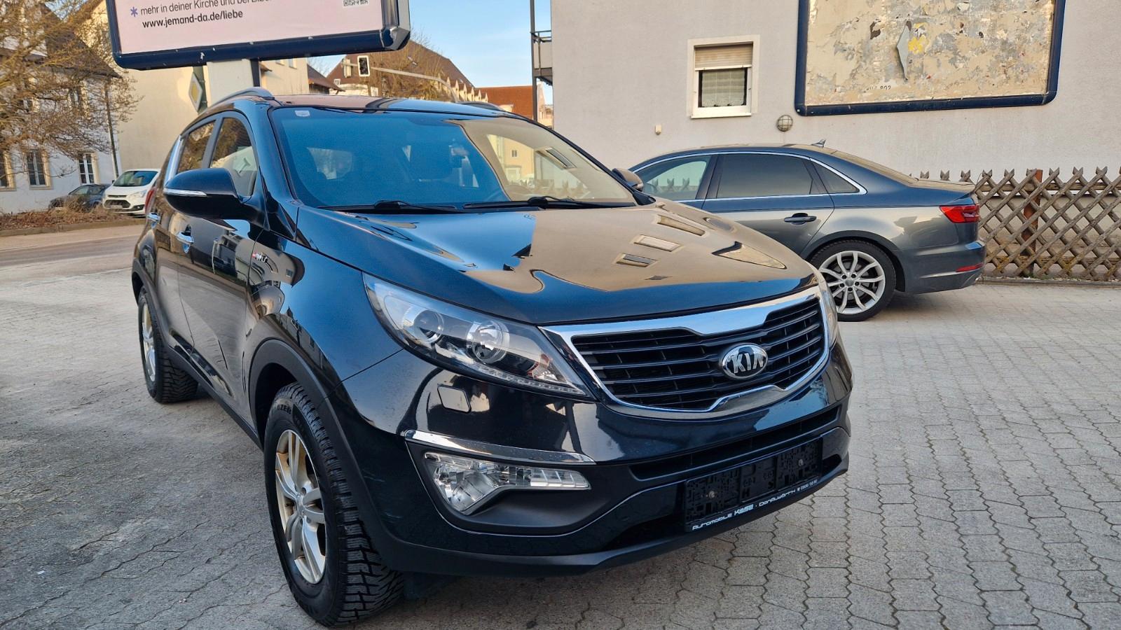 Kia Sportage Aktive 2.0 CRDi 4X4,Aut.,AHK,TÜV Neu...