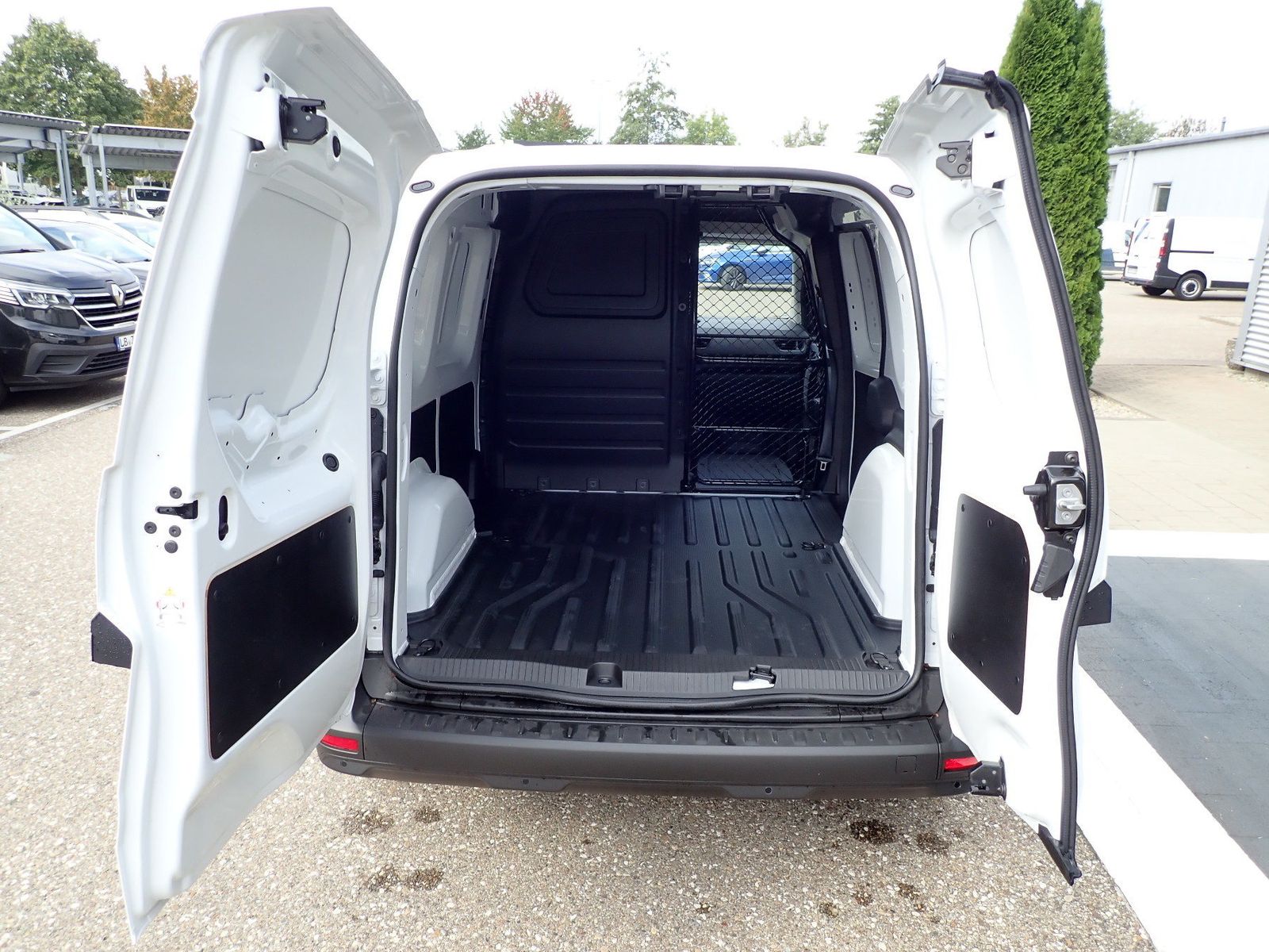 Fahrzeugabbildung Renault Kangoo Rapid Advance L1 Blue dCi 95 MY24