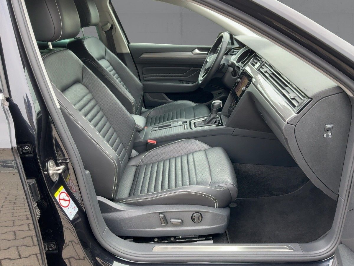 Volkswagen Passat Alltrack - Bild 12