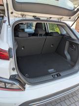 Hyundai KONA Elektro ELEKTRO 100kW - Select- Facelift - Hyundai KONA Elektro: Privatanbieter