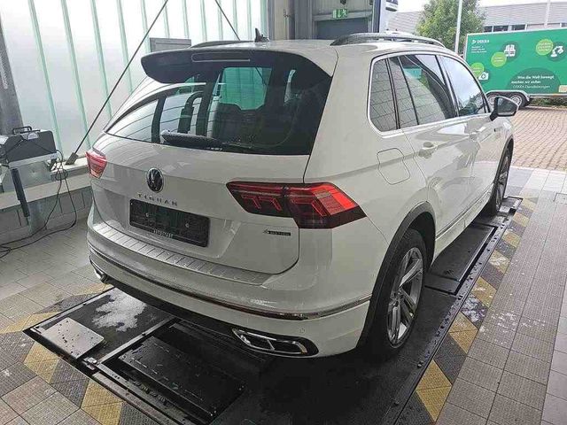Tiguan 2.0 TDI DSG R-Line 4M LED+KAMERA+AHK+ACC+